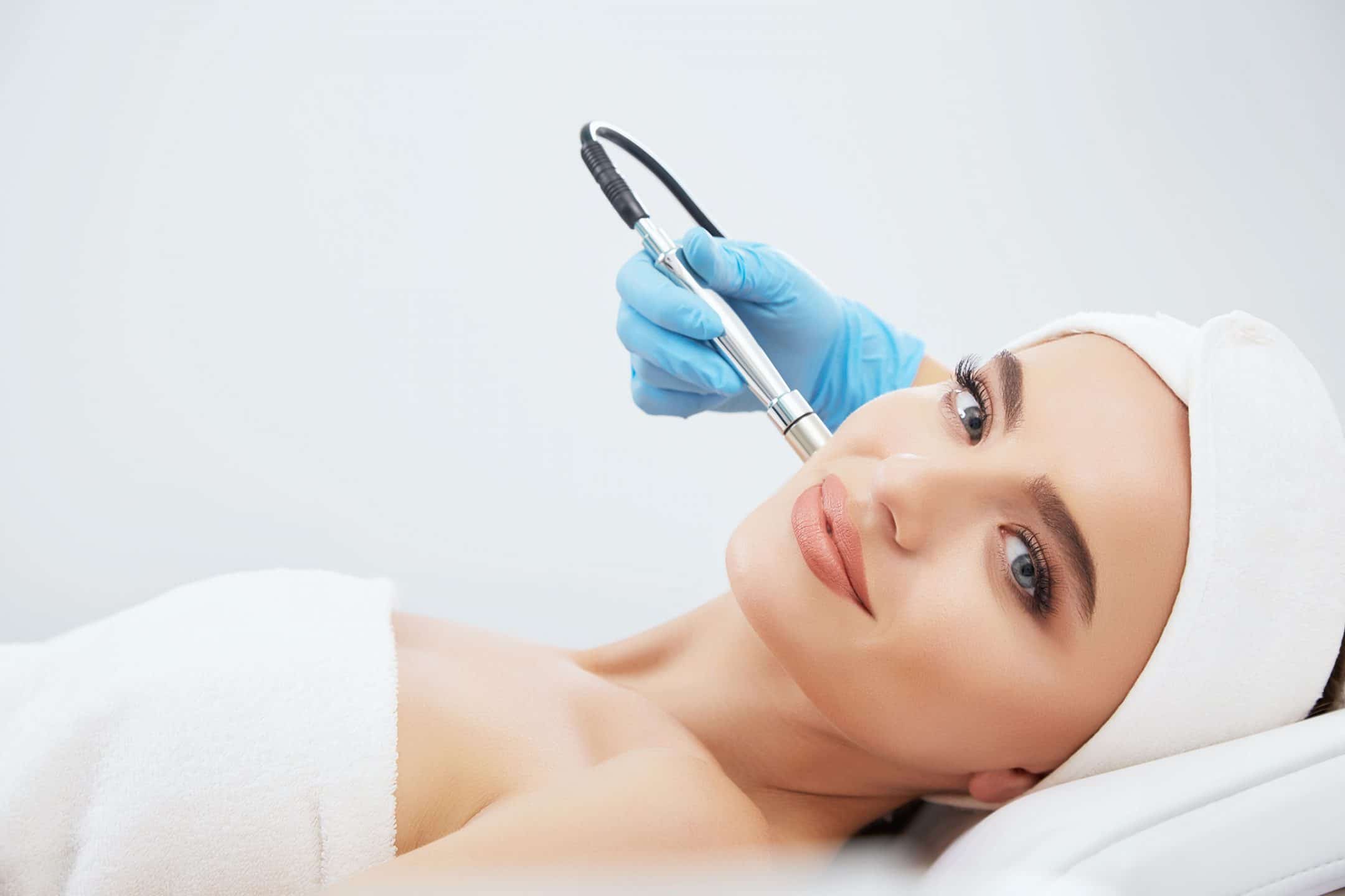 Microdermabrasion_Treatment